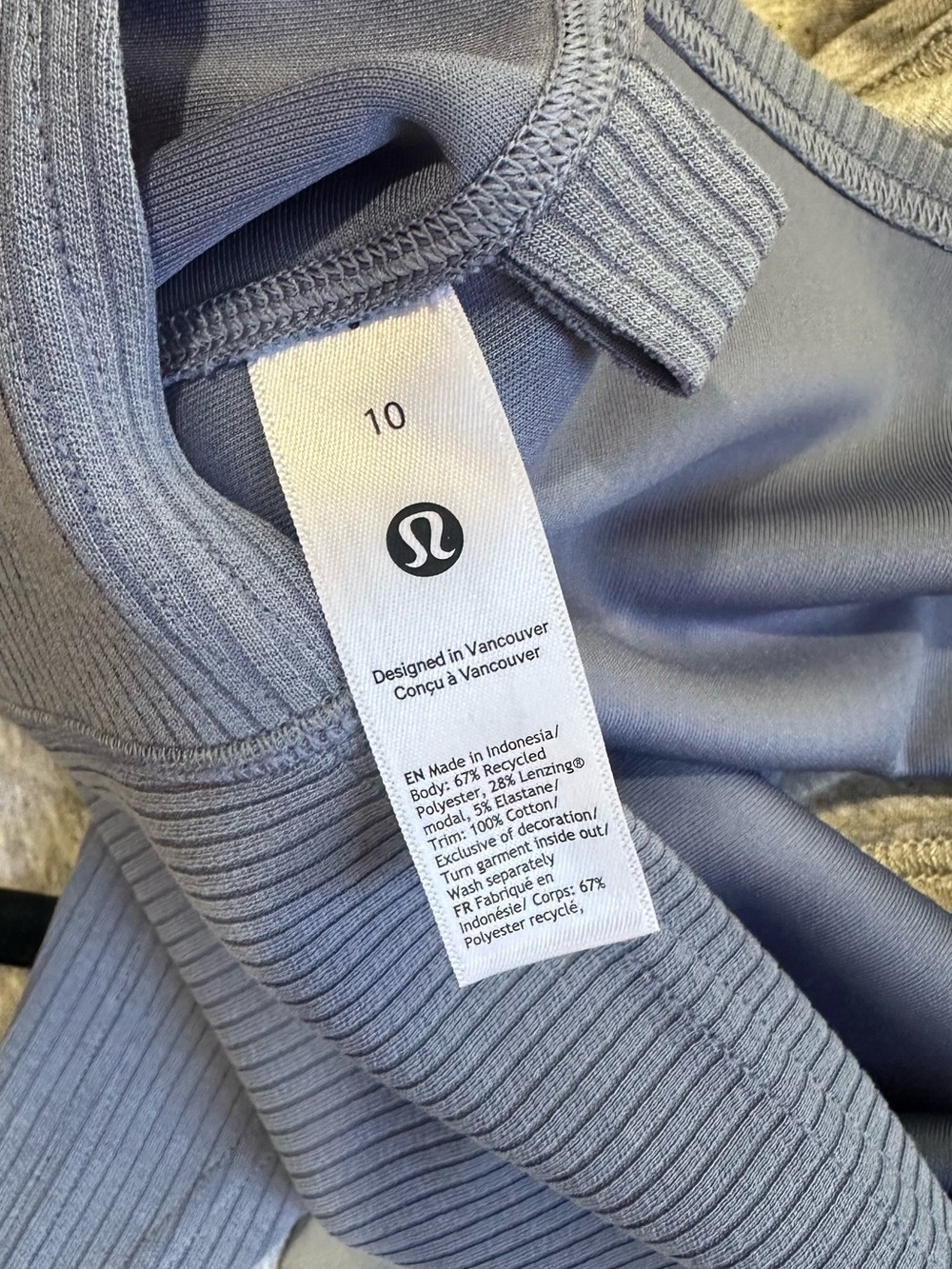 Lululemon Ribbed Cropped Tank Top - Picture 3 of 3
